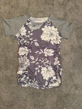 Maternity Purple Floral Raglan Tee with Gray Sleeves